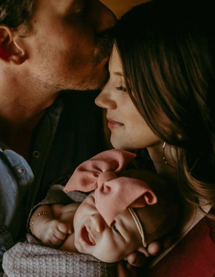 Evan Felker and Wife Welcome Baby Girl